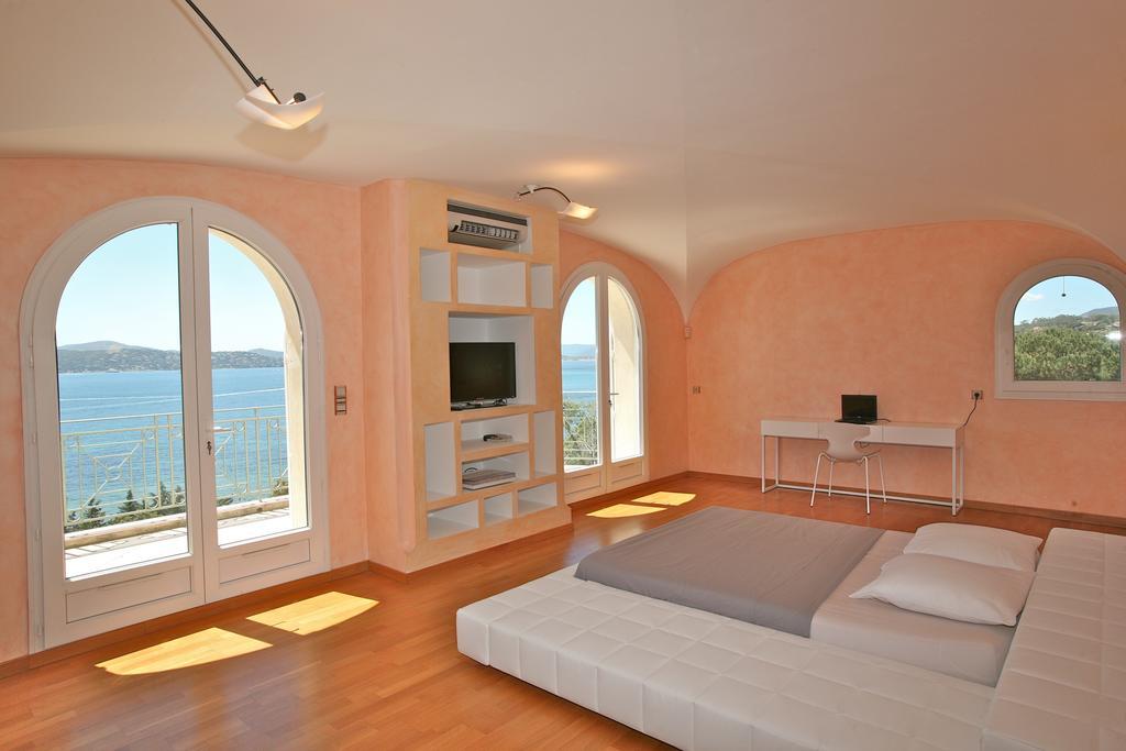 Villa La Croisette Sainte-Maxime Zimmer foto